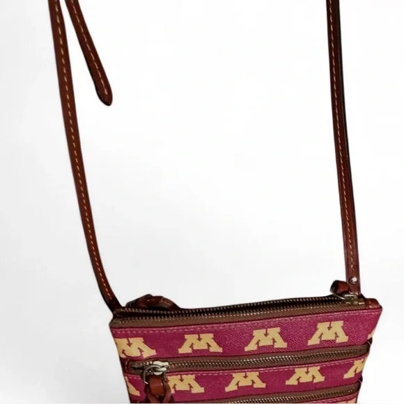 Dooney & Bourke Minnesota Golden Gophers Triple-Zip Cross Body Bag - Picture 5 of 7